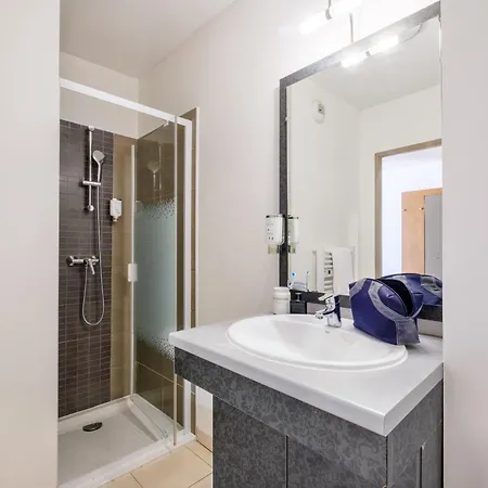 Zenitude Residences Apartahotel Antibes