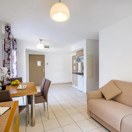 Zenitude Residences Antibes