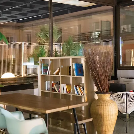 Zenitude Residences Apartahotel 3*